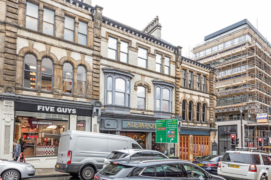 21 Parliament St, Harrogate for sale - Primary Photo - Image 1 of 2