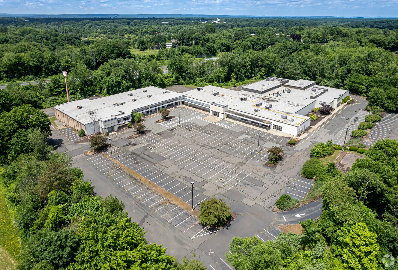 10 Prospect Hill Ter, East Windsor 06088 UK