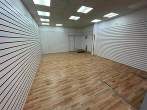 3 Castle Walk, Newcastle Under Lyme to rent Interior Photo- Image 2 of 2