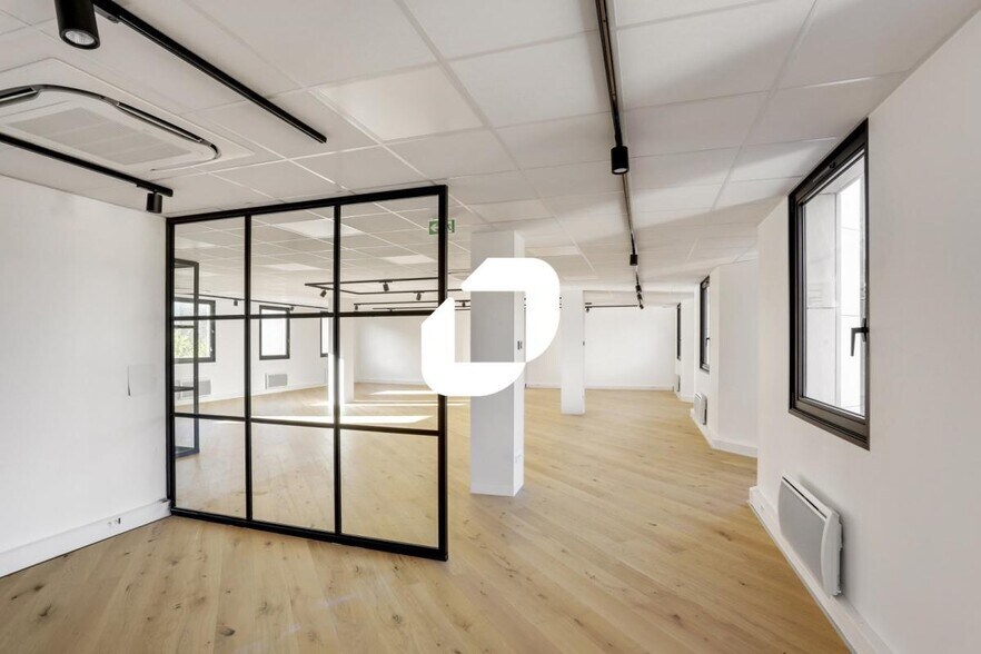 Office in Boulogne-Billancourt to rent - Interior Photo - Image 3 of 14