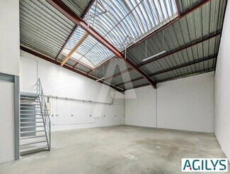 More details for Office, Light Industrial to Rent