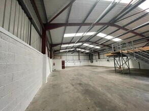 Kiln Hl, Slaithwaite to rent Interior Photo- Image 1 of 2