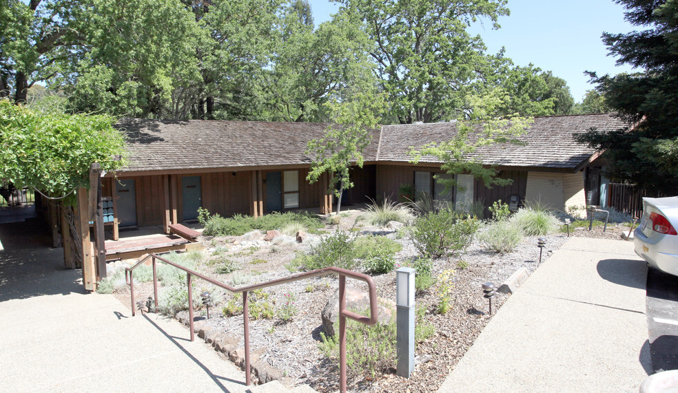 4370 Alpine Rd, Portola Valley, CA for rent - Building Photo - Image 1 of 9