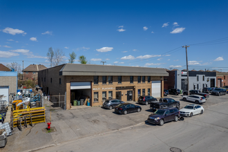 11731-11733 Av Philippe-Panneton, Montréal, QC for sale Building Photo- Image 1 of 17