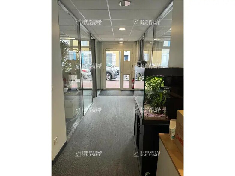 4 Rue Périer, Montrouge to rent - Building Photo - Image 2 of 13