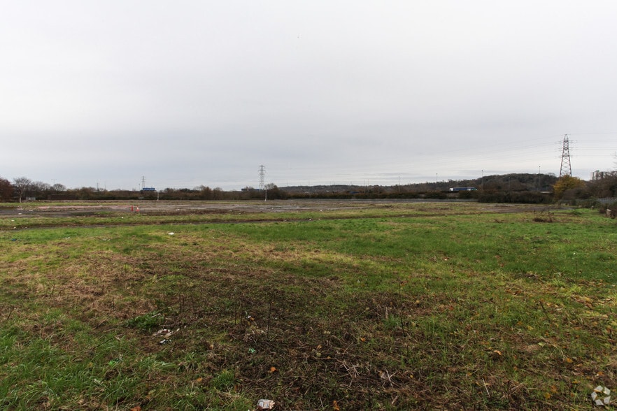 Atlantic Rd, Avonmouth for sale - Primary Photo - Image 1 of 2