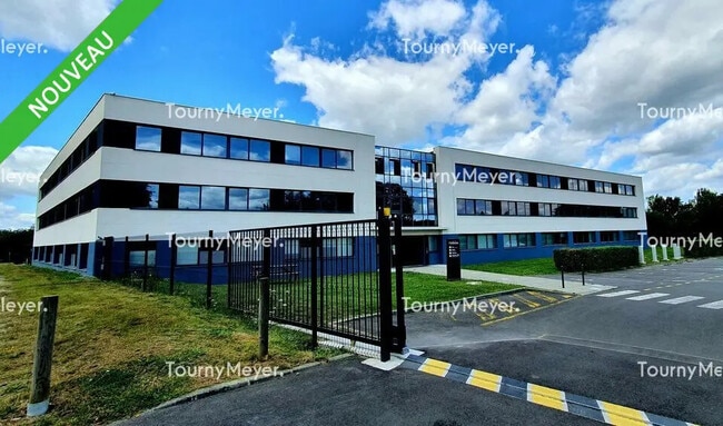 Location Bureaux 278 m²