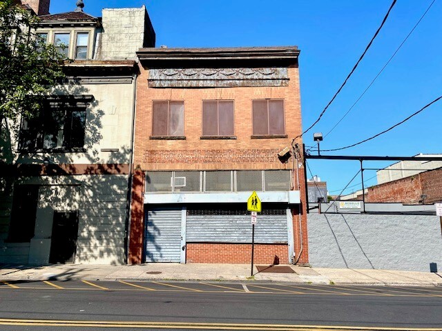 52 S 3rd Ave, Mount Vernon, NY for rent - Building Photo - Image 2 of 7