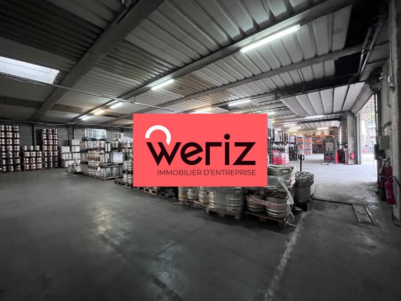 Light Industrial in Marseille for sale - Building Photo - Image 2 of 8