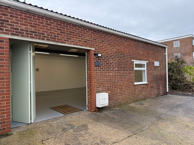 More details for Brookers Rd, Billingshurst - Industrial to Rent