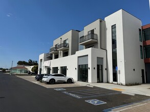 3519 Mercury Dr, Santa Maria, CA for rent Building Photo- Image 1 of 7