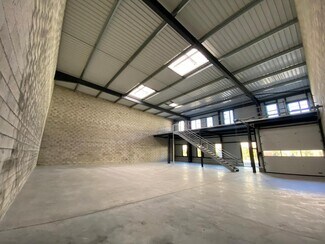 More details for 7 Rue Chauvart, Gonesse - Light Industrial to Rent