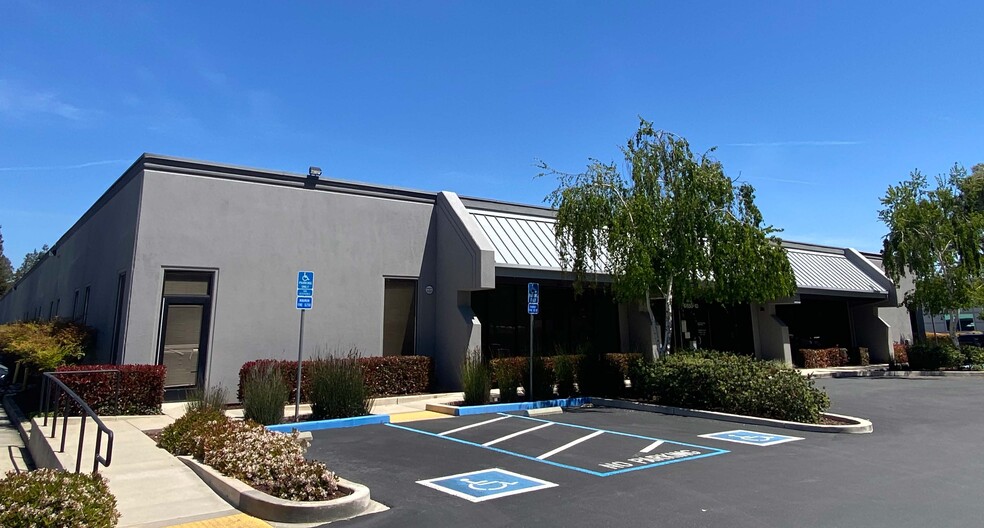 6850 Santa Teresa Blvd, San Jose, CA for rent - Building Photo - Image 1 of 11