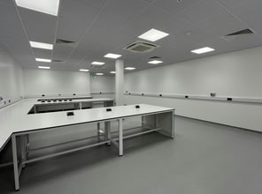 127 Olympic Ave, Milton to rent Interior Photo- Image 2 of 3