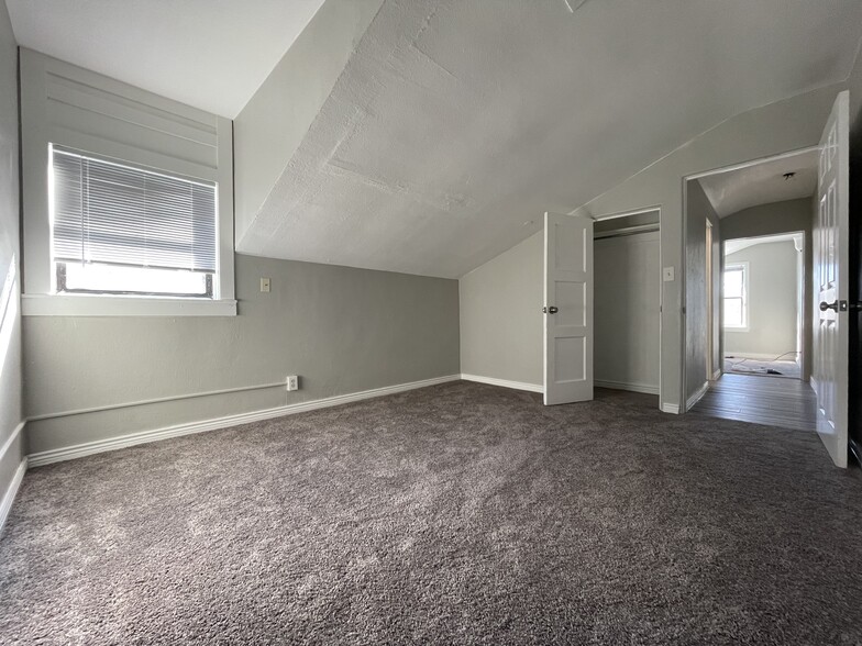 1350 Kingston St, Aurora, CO for sale - Interior Photo - Image 3 of 19