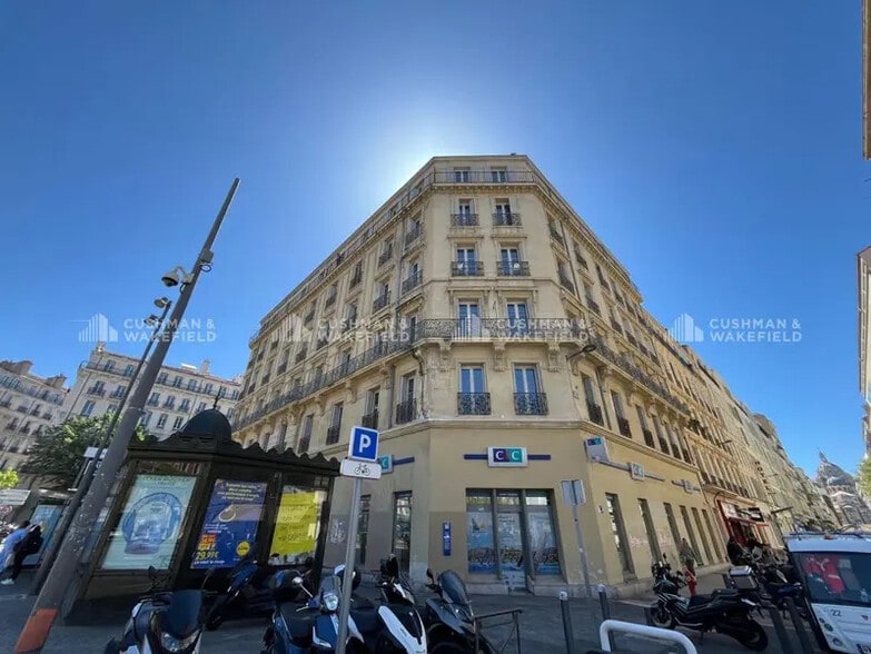 Office in Marseille to rent - Building Photo - Image 2 of 26