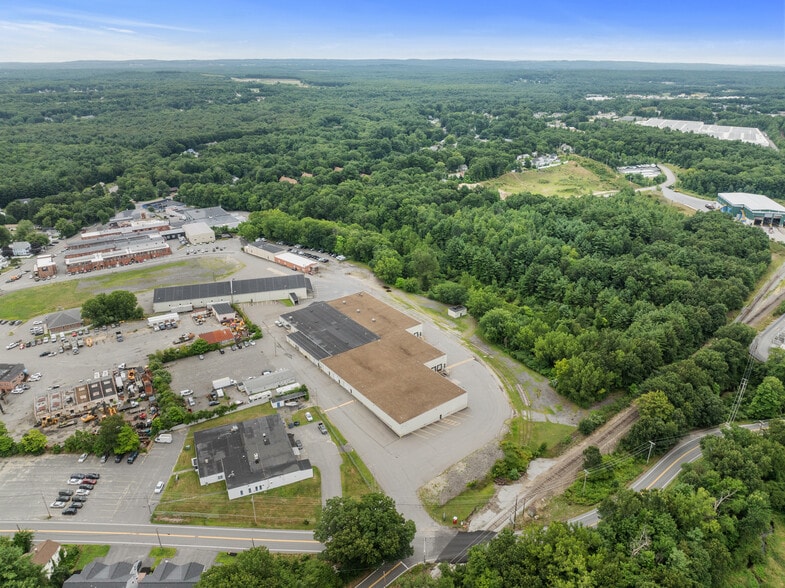 149 Litchfield St, Leominster, MA to rent - Building Photo - Image 3 of 4