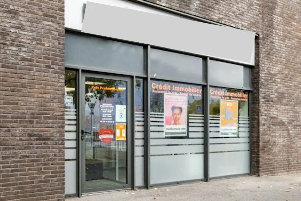 Retail in Blagnac to rent Building Photo- Image 1 of 2