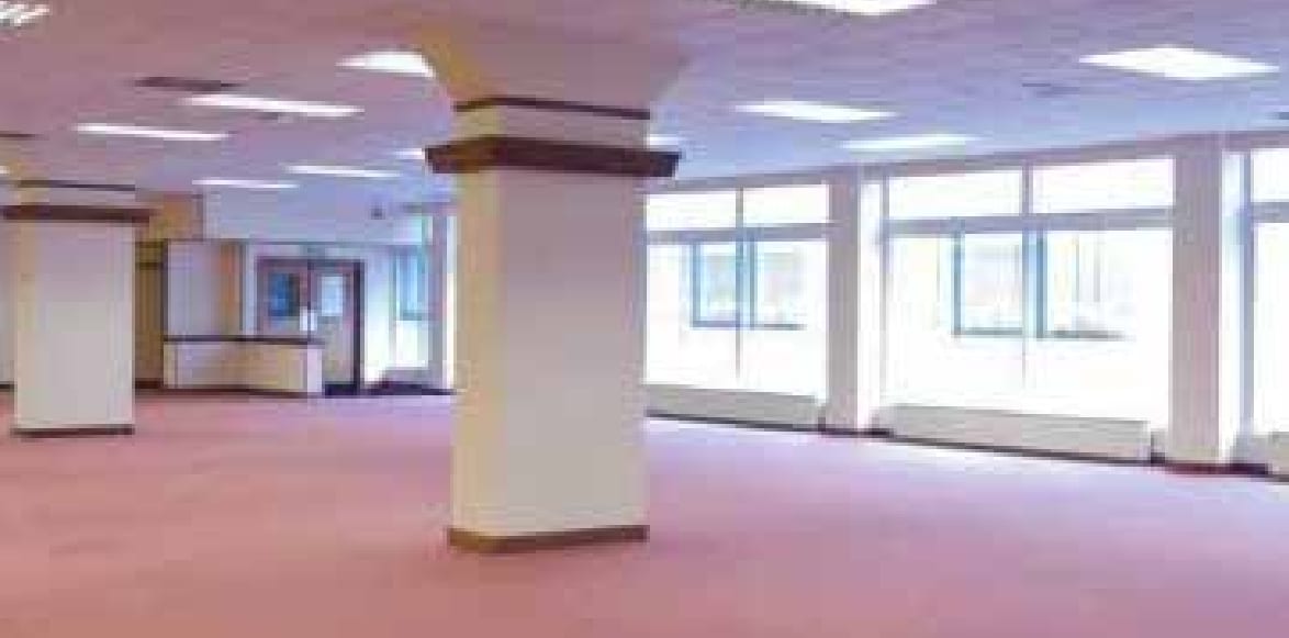 Price St, Birkenhead to rent Interior Photo- Image 1 of 1