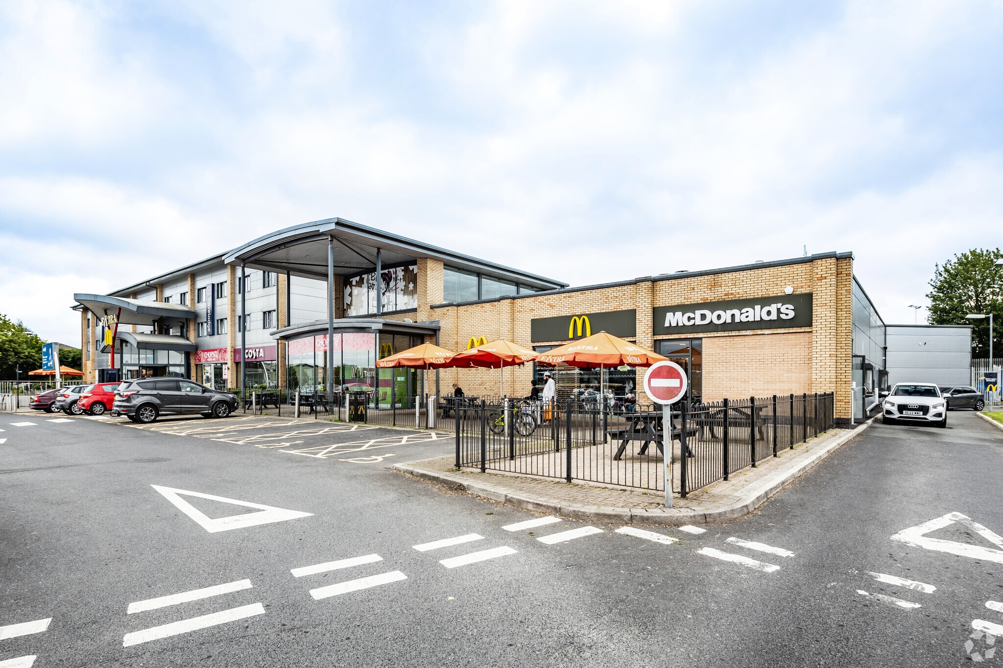 Blackburn With Darwen Services, Darwen for sale Primary Photo- Image 1 of 1