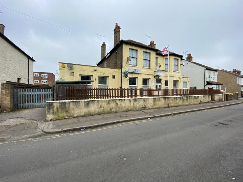 22 Seaview Rd, Southend On Sea for sale Primary Photo- Image 1 of 1