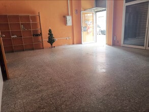 Retail in Martorell, Barcelona to rent Interior Photo- Image 2 of 7