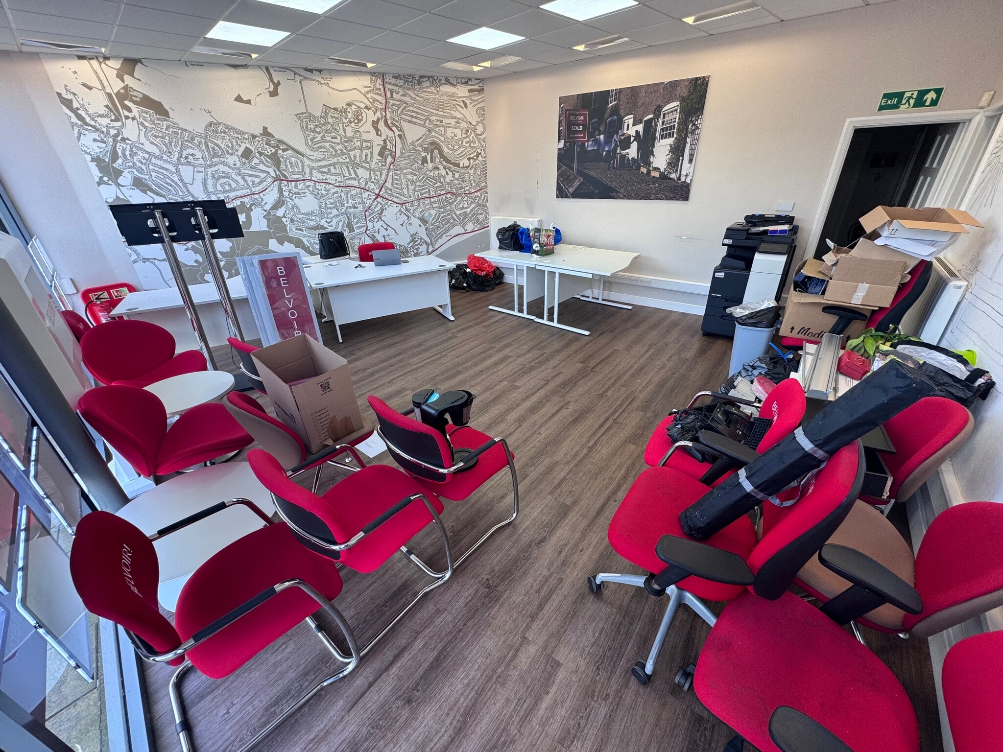 45 Gower Rd, Sketty to rent Interior Photo- Image 1 of 7