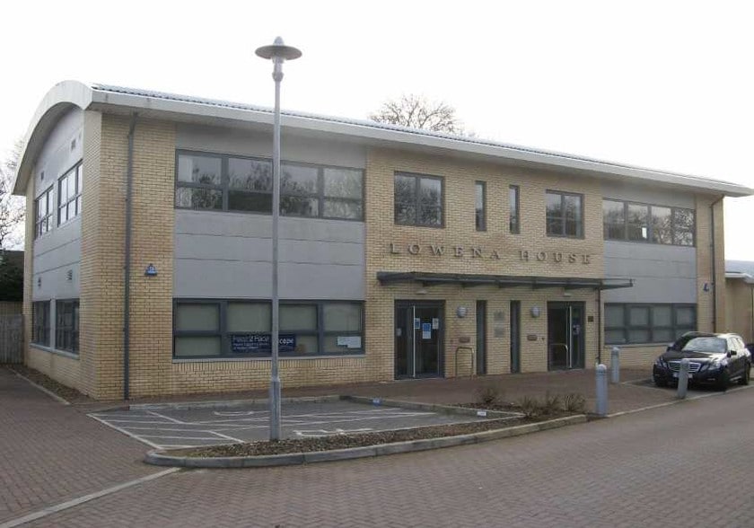 Glenthorne Ct, Threemilestone to rent - Primary Photo - Image 1 of 5