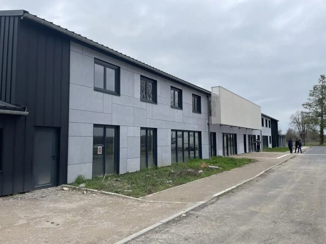 Location Bureaux 230 m² à 480 m²