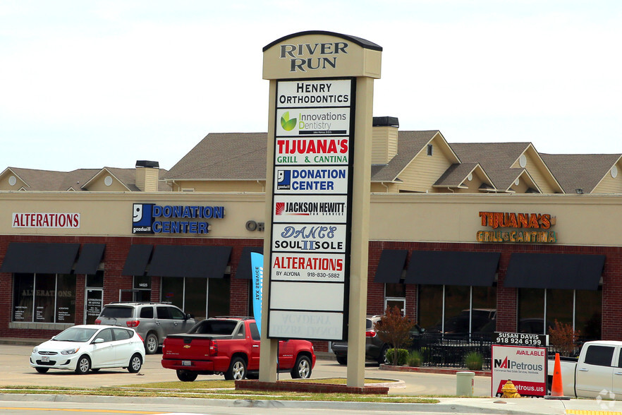 14605 S Memorial Dr, Bixby, OK for rent - Building Photo - Image 3 of 4