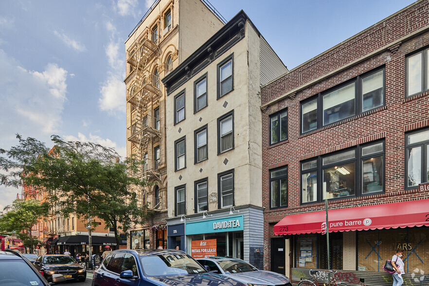 275 Bleecker St, New York, NY for sale - Building Photo - Image 1 of 1