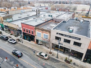 2878 Dundas St W, Toronto, ON for rent Primary Photo- Image 1 of 22