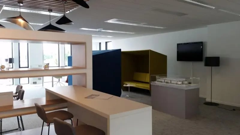 53 Rue Du Port, Nanterre to rent - Interior Photo - Image 2 of 10