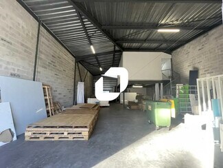 More details for Office, Light Industrial to Rent