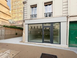 More details for 235 Rue De Charenton, Paris - Retail to Rent