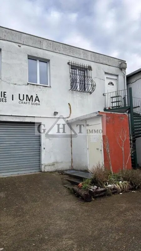 Light Industrial in Pantin to rent Building Photo- Image 1 of 6