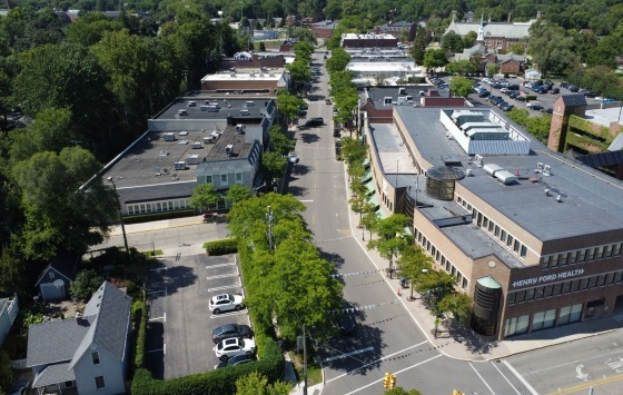 107 Kercheval Ave, Grosse Pointe, MI for rent - Aerial - Image 3 of 6