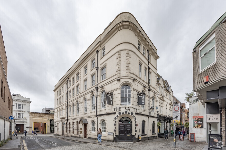 Little Queen St, Exeter to rent - Building Photo - Image 3 of 3