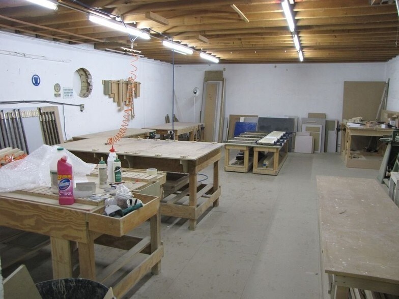 Murrow Ln, Murrow for sale - Interior Photo - Image 3 of 3