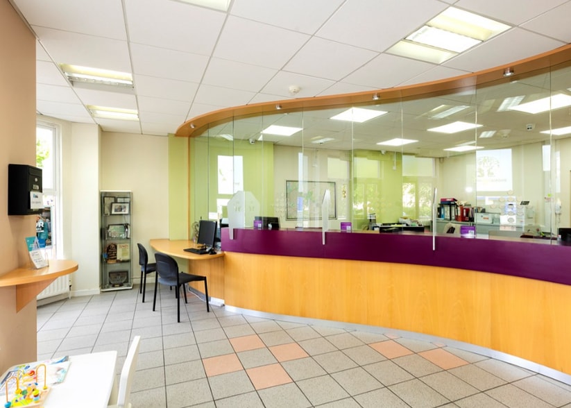 171-173 Upper Newtownards Road, Belfast for sale - Interior Photo - Image 3 of 12