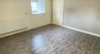 West St, Rhayader to rent Interior Photo- Image 2 of 5