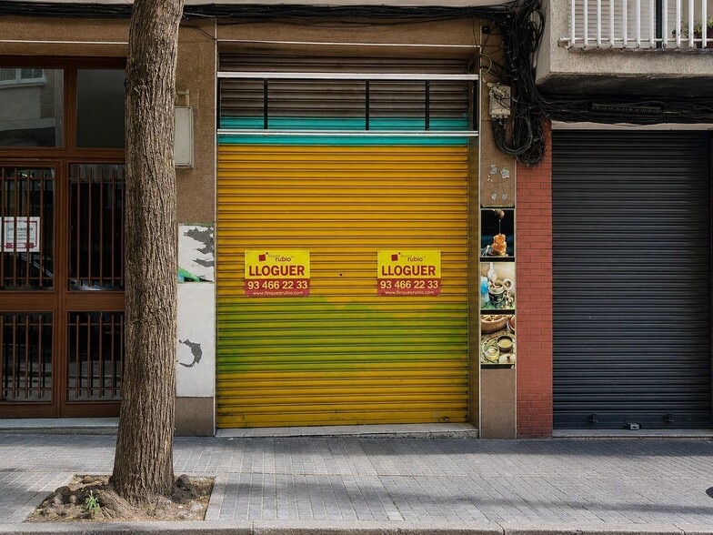 Retail in Santa Coloma de Gramenet, Barcelona to rent - Building Photo - Image 1 of 3