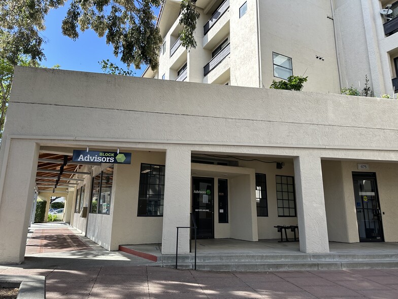 675-685 High St, Palo Alto, CA for rent - Building Photo - Image 3 of 10