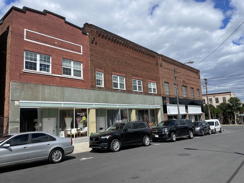 106 Gilmer St, Reidsville, NC for sale - Building Photo - Image 1 of 10