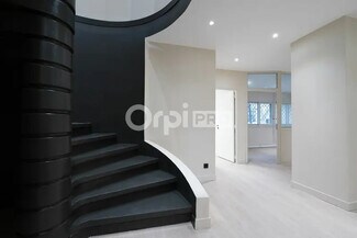 More details for 97 Rue Garibaldi, Lyon - Office to Rent