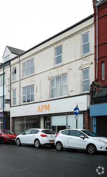 7-9 Queen St, Redcar to rent - Building Photo - Image 3 of 3