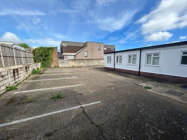 62 Northern Rd, Portsmouth to rent - Other - Image 2 of 3