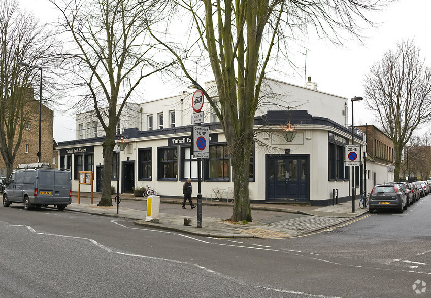 Tufnell Park Rd, London for rent - Primary Photo - Image 1 of 3