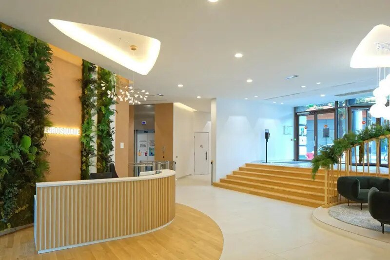 Office in Saint-Ouen-sur-Seine to rent - Building Photo - Image 1 of 35