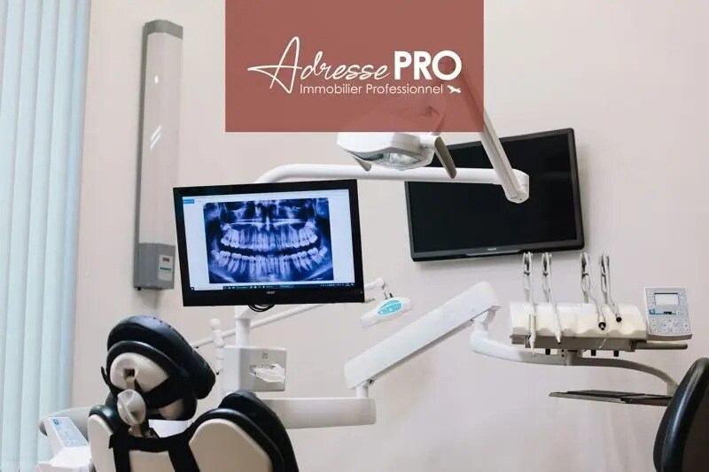 Retail in Landerneau for sale Interior Photo- Image 1 of 2